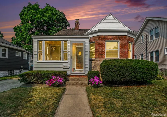 1st image of 1621 Beaufield St, Ferndale, MI 48220 | MLS# 20261059077