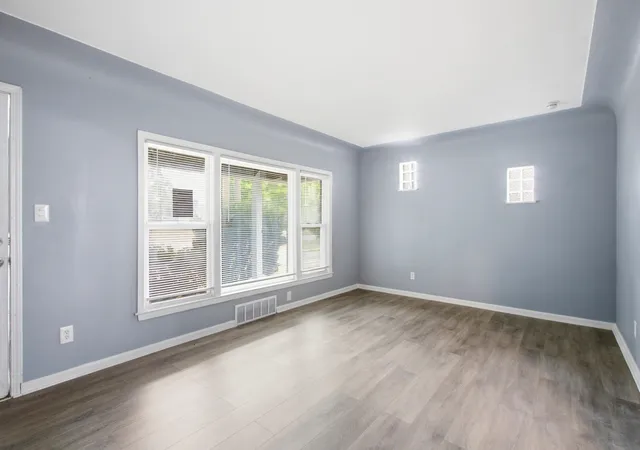 Photo 3 of Single family home for sale at 18990 Hamburg St, Detroit, MI 48205 | MLS# 81026039170 | Listing updated on 2026-08-26