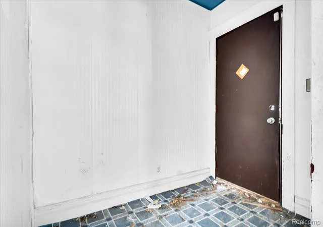 Listing Photo 5 - Condo for sale in building located at 2940 Canton St, Detroit, MI 48207