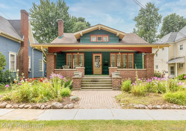 Photo 1 of Sale Pending at 106 E Mechanic St, Yale, MI 48097 | MLS# 20261059092 | Listing updated on 2026-08-25
