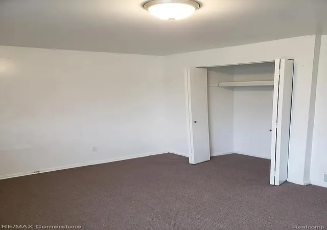 17th image of 33511 Berville Ct, Westland, MI 48186 | MLS# 20261059090