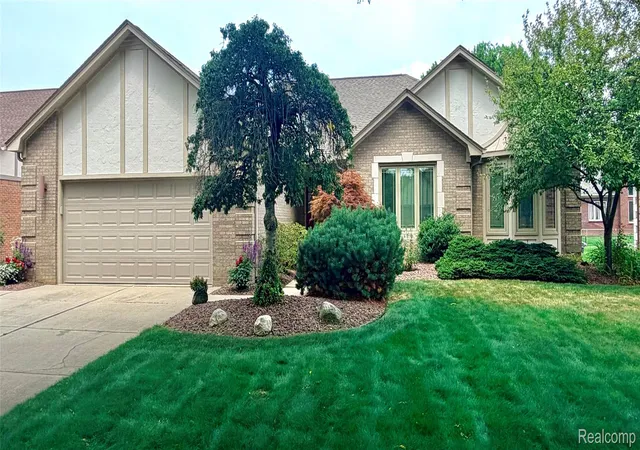 1st image of 4451 Bayleaf Dr, Sterling Heights, MI 48314 | MLS# 20261059094