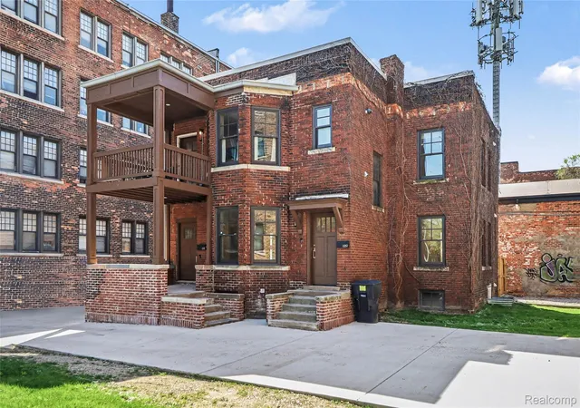 Photo 2 of Multi family home for sale at 691 W Alexandrine St, Detroit, MI 48201 | MLS# 20261059097 | Listing updated on 2026-08-14