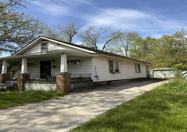 Photo 2 of Single family home for sale at 15361 Hubbell Ave, Detroit, MI 48227 | MLS# 81026039174 | Listing updated on 2026-07-31