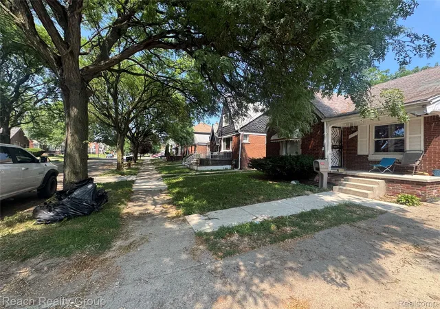 Photo 3 of Single family home for sale at 8068 Coyle St, Detroit, MI 48228 | MLS# 20261059100 | Listing updated on 2026-09-02
