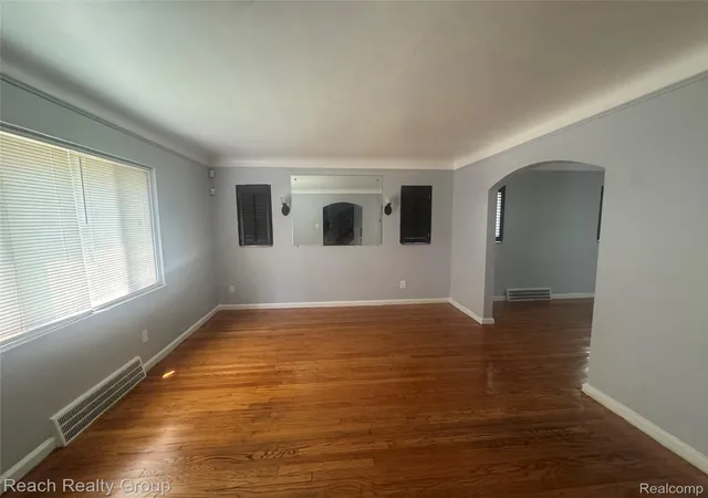 Photo 4 of Single family home for sale at 8068 Coyle St, Detroit, MI 48228 | MLS# 20261059100 | Listing updated on 2026-09-02