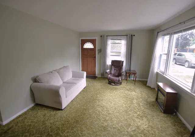 Photo 4 of Single family home for sale at 45967 Gable Inn St, Shelby Township, MI 48317 | MLS# 58050216587 | Listing updated on 2026-08-30