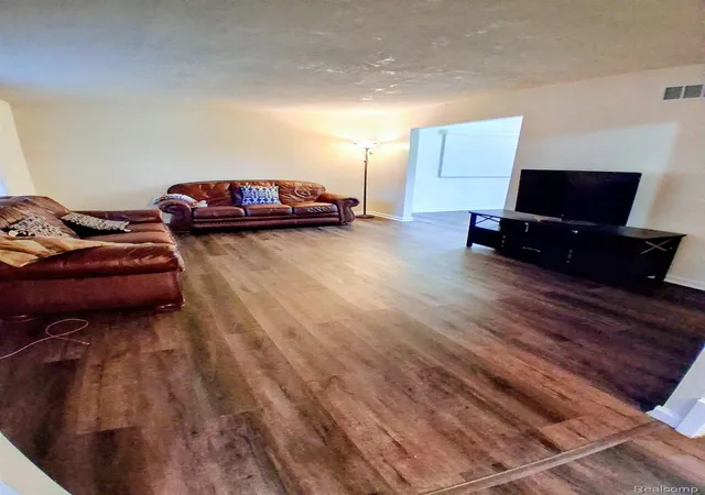 Photo 3 of Single family home for sale at 23884 Rutland Ave, Southfield, MI 48075 | MLS# 20261059122 | Listing updated on 2026-08-01