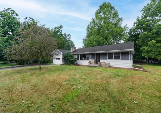 Photo 1 of Single family home for sale at 4342 Old Colony Rd, Kalamazoo, MI 49008 | MLS# 66026039197 | Listing updated on 2026-07-29