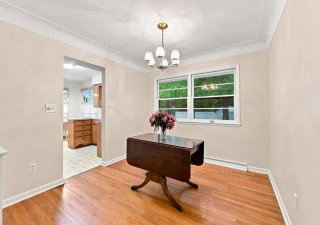 Photo 4 of Single family home for sale at 4342 Old Colony Rd, Kalamazoo, MI 49008 | MLS# 66026039197 | Listing updated on 2026-07-29