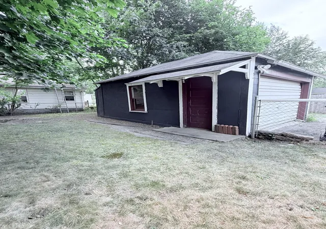 3rd image of 216 Post Ave, Battle Creek, MI 49014 | MLS# 66026039190