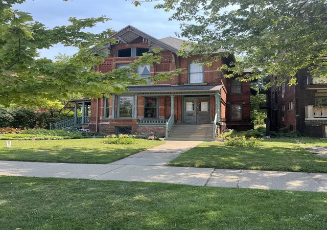 Photo 3 of Single family home for sale at 461 W Alexandrine St, Detroit, MI 48201 | MLS# 81026039193 | Listing updated on 2026-09-07