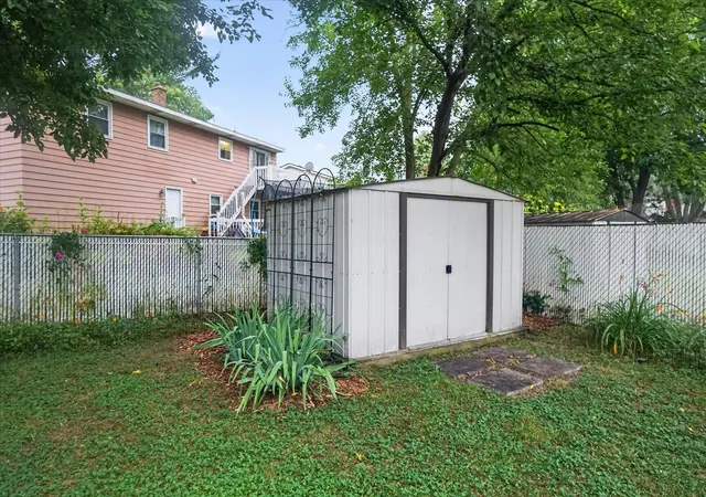 44th image of 1822 Gentian Dr Se, Grand Rapids, MI 49508 | MLS# 72026039201