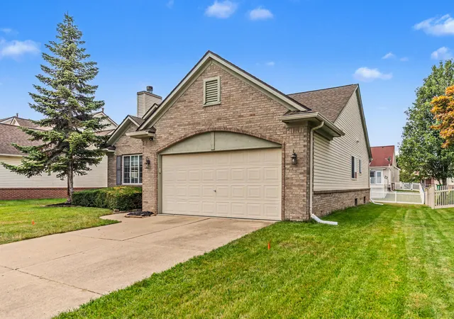 33rd image of 7422 Meadow Ln, Ypsilanti, MI 48197 | MLS# 81026039203