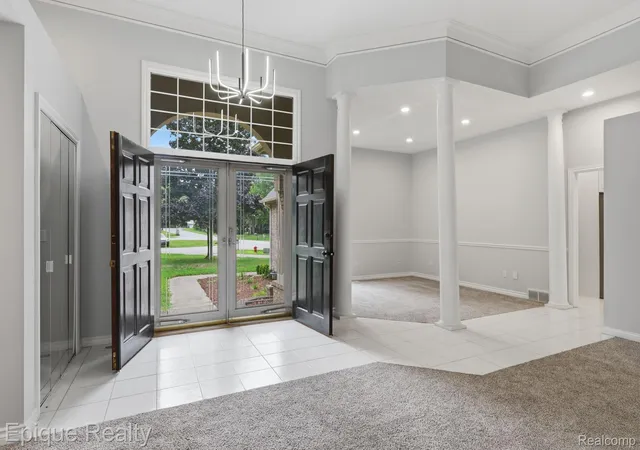 4th image of 3040 Oak Moss Ct, Fort Gratiot, MI 48059 | MLS# 20261059148