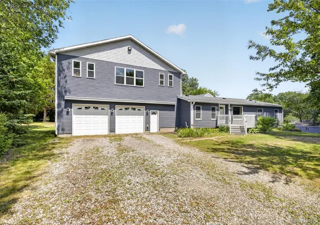 Photo 3 of Single family home for sale at 7447 Ore Lake Rd, Brighton, MI 48116 | MLS# 20261059152 | Listing updated on 2026-09-06