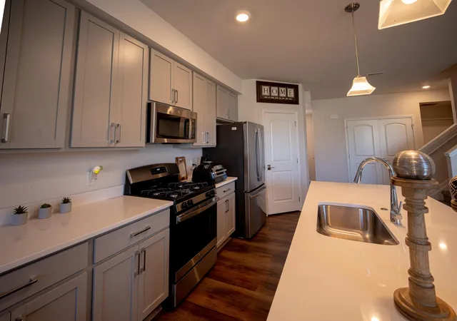 Photo 4 of Condo for sale at 302 Angus Ln, Saline City Washtenaw, MI 48176 | MLS# 81026039207 | Listing updated on 2026-09-09