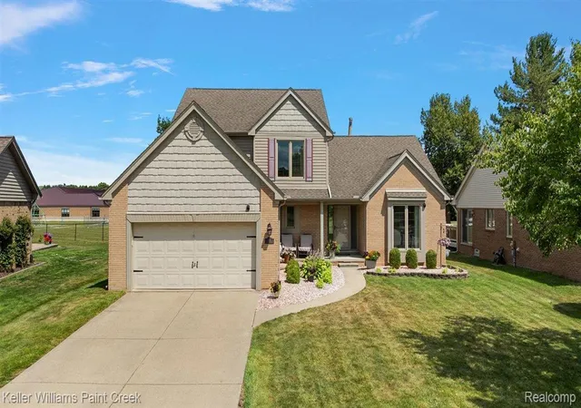 2nd image of 3151 Goldenrod Dr, Rochester Hills, MI 48307 | MLS# 20261059168