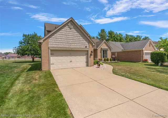 4th image of 3151 Goldenrod Dr, Rochester Hills, MI 48307 | MLS# 20261059168