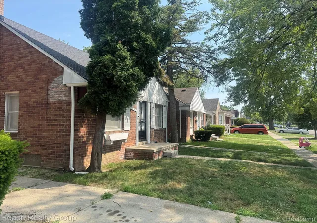 Photo 3 of Single family home for sale at 13600 Rosemont Ave, Detroit, MI 48223 | MLS# 20261059172 | Listing updated on 2026-08-31