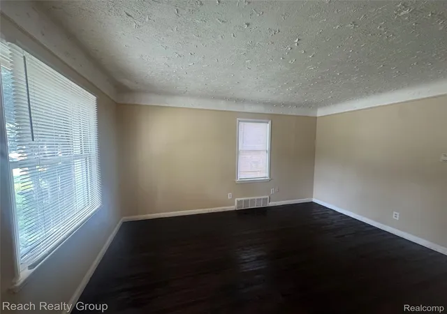 Photo 4 of Single family home for sale at 13600 Rosemont Ave, Detroit, MI 48223 | MLS# 20261059172 | Listing updated on 2026-08-31