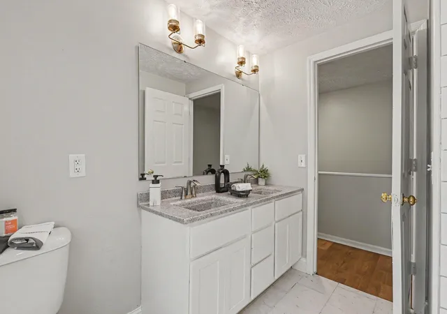 Photo 4 of Single family home for sale at 631 3 Mile Rd NE, Grand Rapids, MI 49505 | MLS# 65026039218 | Listing updated on 2026-08-19