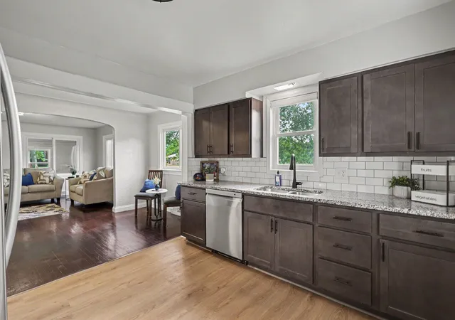 2nd image of 631 3 Mile Rd Ne, Grand Rapids, MI 49505 | MLS# 65026039218