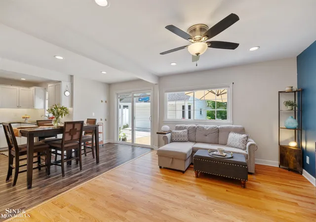 4th image of 407 Lothrop Rd, Grosse Pointe Farms, MI 48236 | MLS# 58050216602
