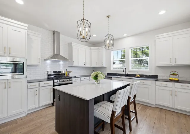4th image of 407 Sherwood Ave, Three Oaks, MI 49128 | MLS# 69026039220