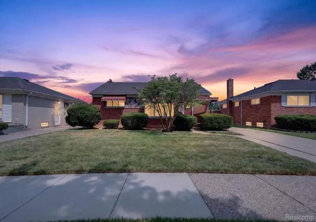 Photo 1 of Sale Pending at 24894 Raven Ave, Eastpointe, MI 48021 | MLS# 20261059183 | Listing updated on 2026-10-12