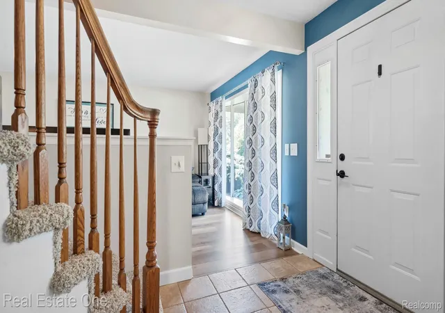 Photo 3 of Single family home for sale at 20272 Wellesley St, Riverview, MI 48193 | MLS# 20261059199 | Listing updated on 2026-07-30