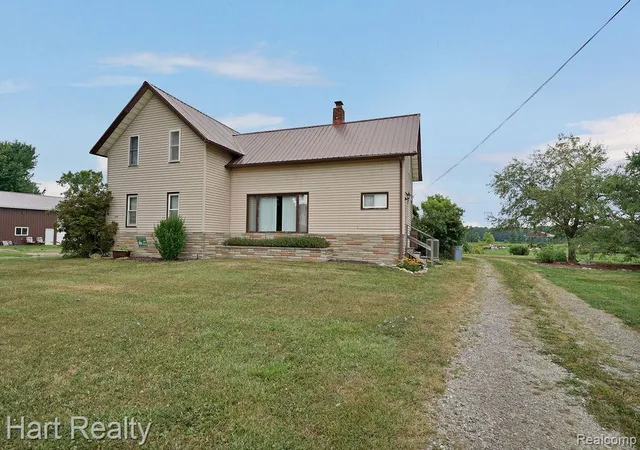 Photo 2 of Single family home for sale at 16298 Imlay City A Rd, Mussey, MI 48014 | MLS# 20261059201 | Listing updated on 2026-08-19
