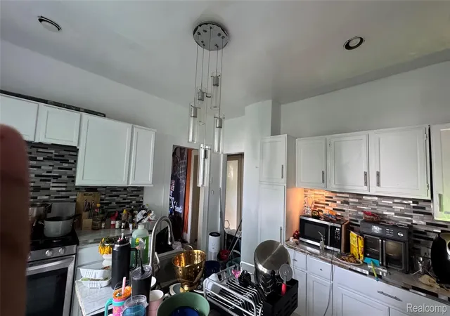 image of 13825 Park Grove St, Detroit, MI 48205 | MLS# 20261059207