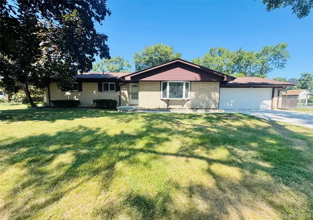 1st image of 2731 Huntington Park Dr, Waterford, MI 48329 | MLS# 20261059211