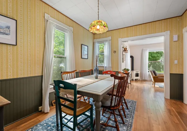 Photo 4 of Single family home for sale at 615 Webster St, Traverse City, MI 49686 | MLS# 78080071676 | Listing updated on 2026-08-02