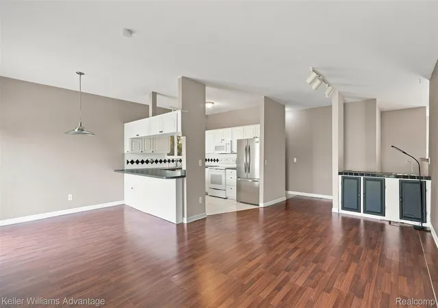 Photo 4 of Single family home for sale at 46647 Apple Ln, Macomb, MI 48044 | MLS# 20261059226 | Listing updated on 2026-08-29