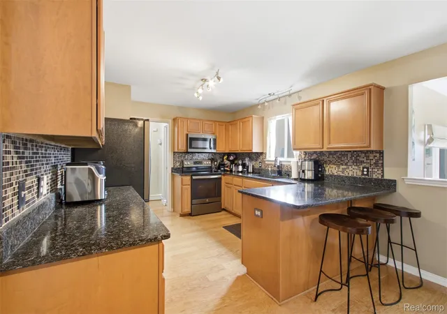 Photo 4 of Single family home for sale at 15770 E 14 Mile Rd, Fraser, MI 48026 | MLS# 20261059227 | Listing updated on 2026-09-09