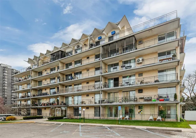 House for sale at 8300 E Jefferson Ave #307, Detroit, MI 48214 | MLS# 20261059231 | Listing updated on 2026-08-13