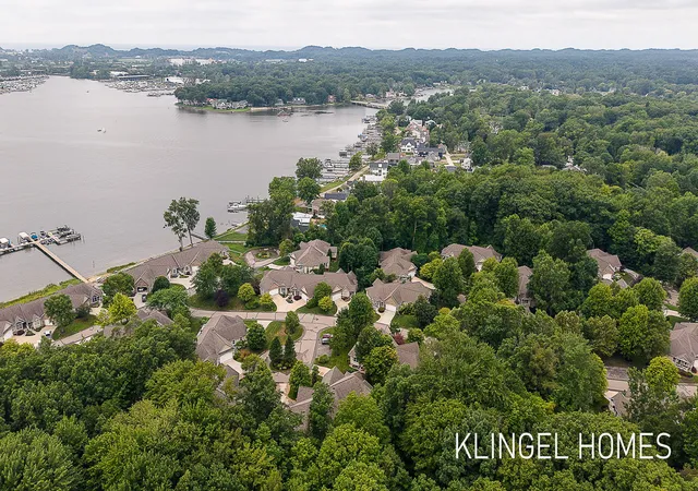 42nd image of 16260 Woodvale Blvd #34, Spring Lake, MI 49456 | MLS# 71026039268