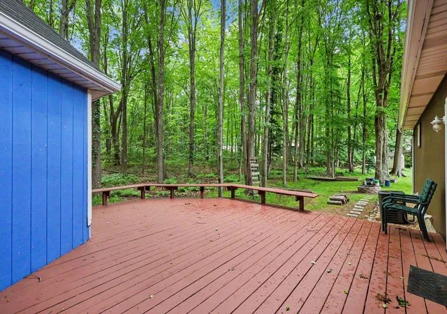 Photo 3 of Single family home for sale at 17700 Thornapple Dr, Spring Lake, MI 49456 | MLS# 71026039274 | Listing updated on 2026-09-18