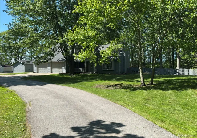 3rd image of 4233 State Rd, Fort Gratiot, MI 48059 | MLS# 20261059240