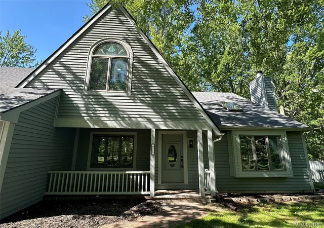 4th image of 4233 State Rd, Fort Gratiot, MI 48059 | MLS# 20261059240