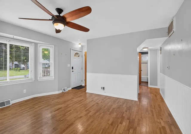 Photo 3 of Single family home for sale at 1867 S Argus Ct, Jackson, MI 49203 | MLS# 55026039280 | Listing updated on 2026-08-27