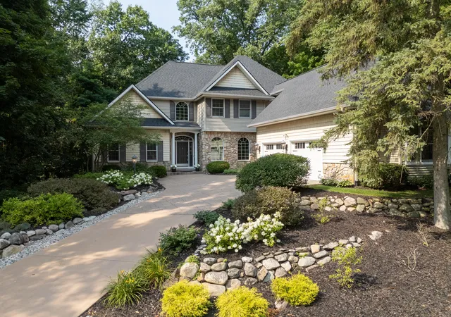 1st image of 2980 Kellison Dr, Kalamazoo, MI 49009 | MLS# 66026039289