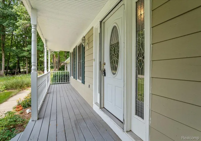 4th image of 9019 Silver Pine Dr, South Lyon, MI 48178 | MLS# 20261059262