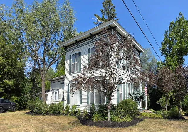 3rd image of 427 S Main, Cedar Springs, MI 49319 | MLS# 65026039295