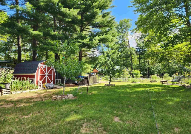 3rd image of 6241 E Bass Lake Rd, Kalkaska, MI 49646 | MLS# 78080071682