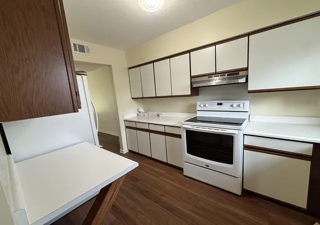 5th image of 437 W Schleier St, Frankenmuth, MI 48734 | MLS# 61050216629