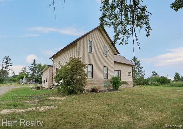 Photo 3 of Single family home for sale at 16298 Imlay City Rd, Mussey, MI 48014 | MLS# 20261059283 | Listing updated on 2026-09-09
