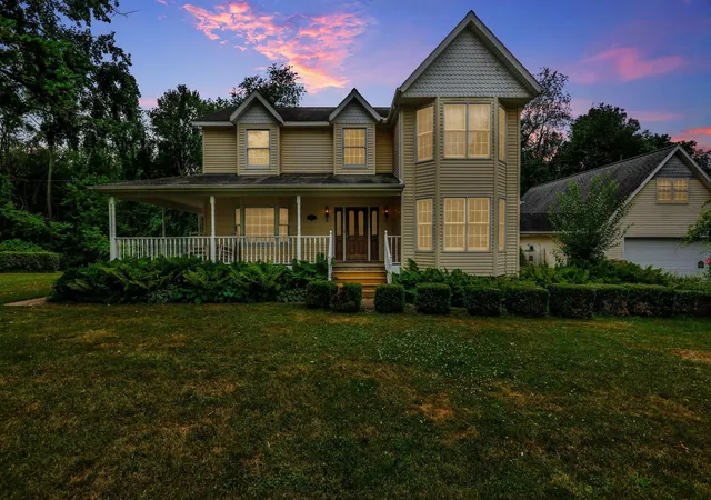 Photo 2 of Single family home for sale at 4961 Beechwood Dr, Delton, MI 49046 | MLS# 81026039314 | Listing updated on 2026-09-04